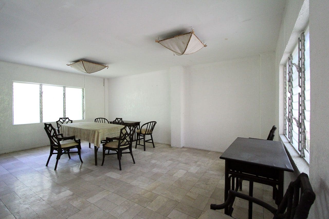 House for Rent in Maria Luisa