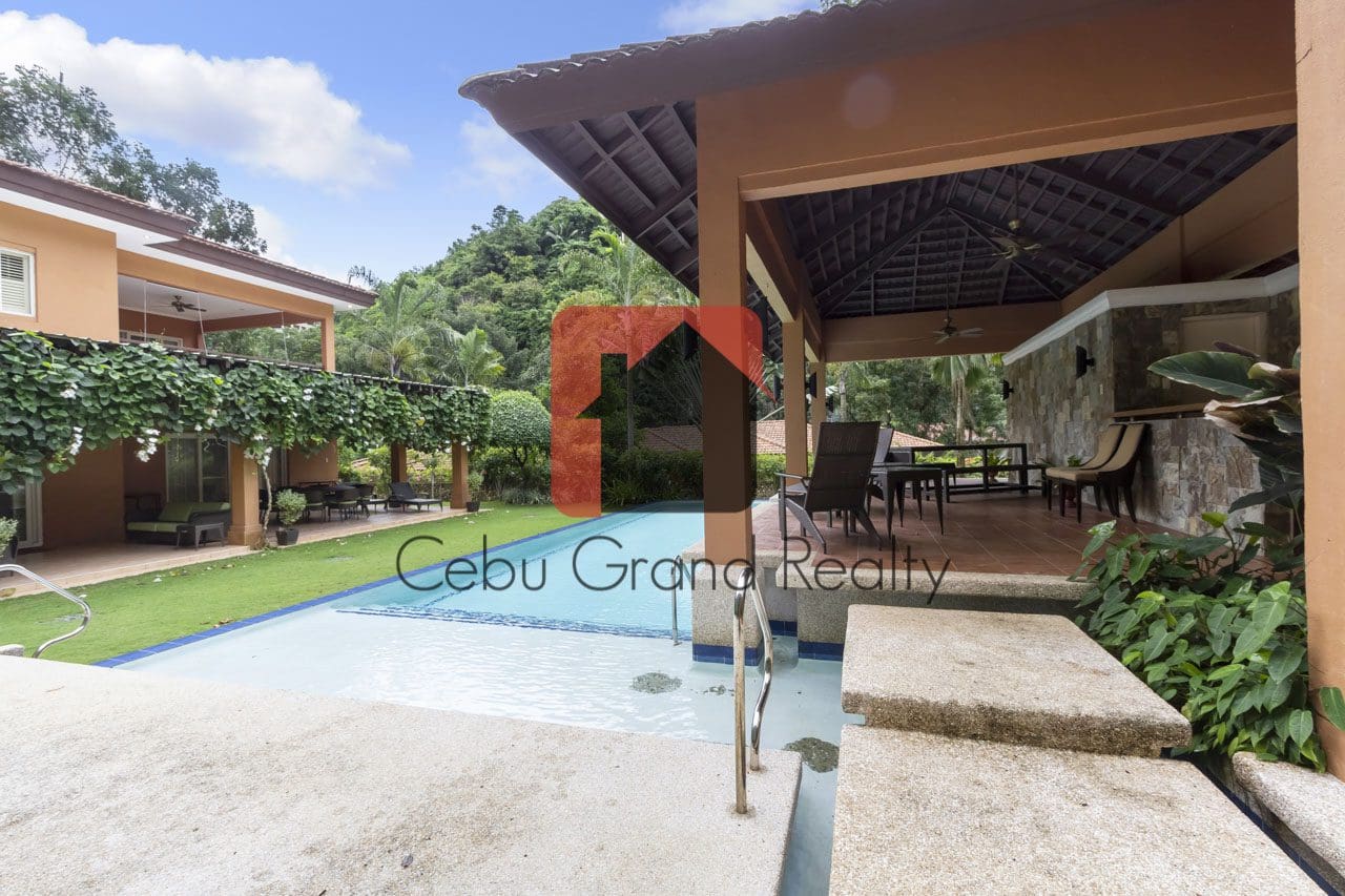 House for Rent in Maria Luisa Park