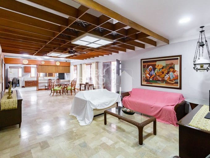 Furnished 5 Bedroom House for Rent in Silver Hills Subdivision