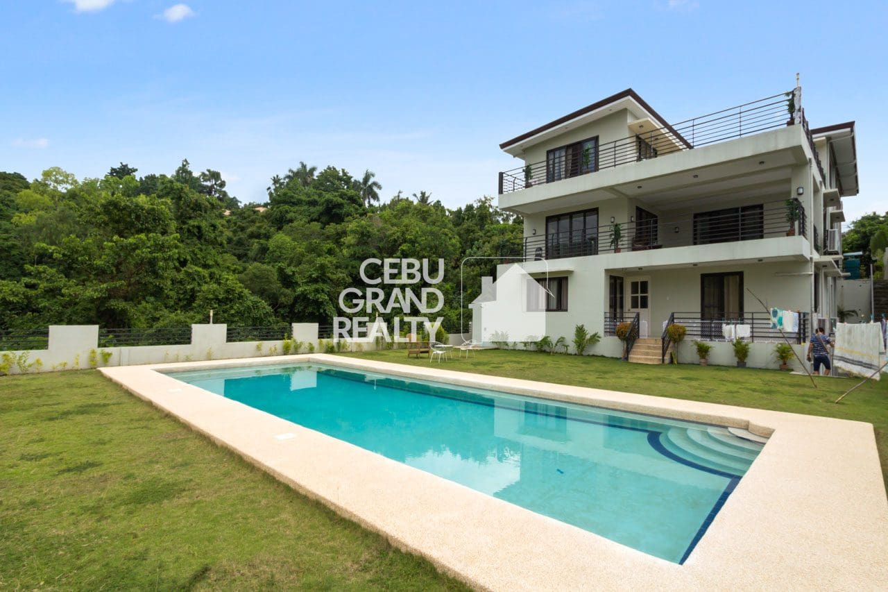 Spacious 9 Bedroom House with Ocean View for Rent in Maria Luisa Park