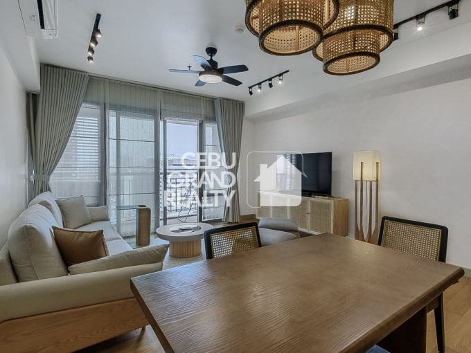 Luxury Condo with Stunning City Views in Park Point Residences