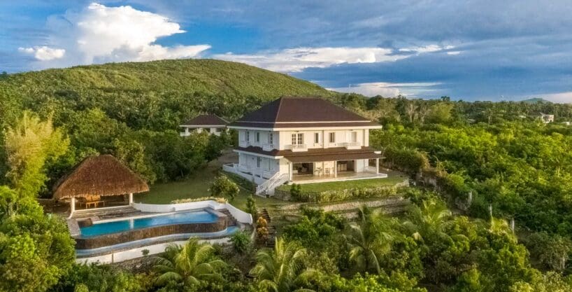 Ocean's Embrace a Breathtaking Home with Luxury Views