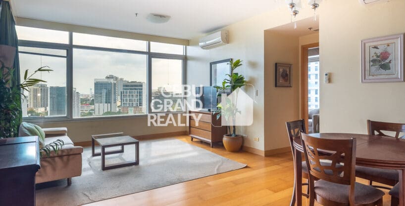 Luxury Corner Condo with Breathtaking Skyline View at 1016 Residences