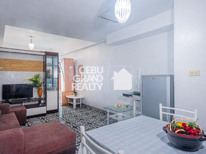 Stunning City View Condo with Private Balcony at Winland Tower