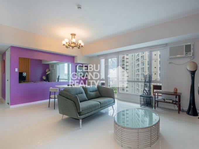 Modern Condo with Breathtaking Mountain Views at Marco Polo